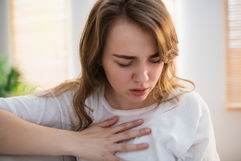 Illustrative image of the article What Right Side Chest Pain Means (10 Causes & Treatment)