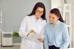 Imagem ilustrativa do artigo 10 tratamentos para HPV (remédios, cirurgia e mais)